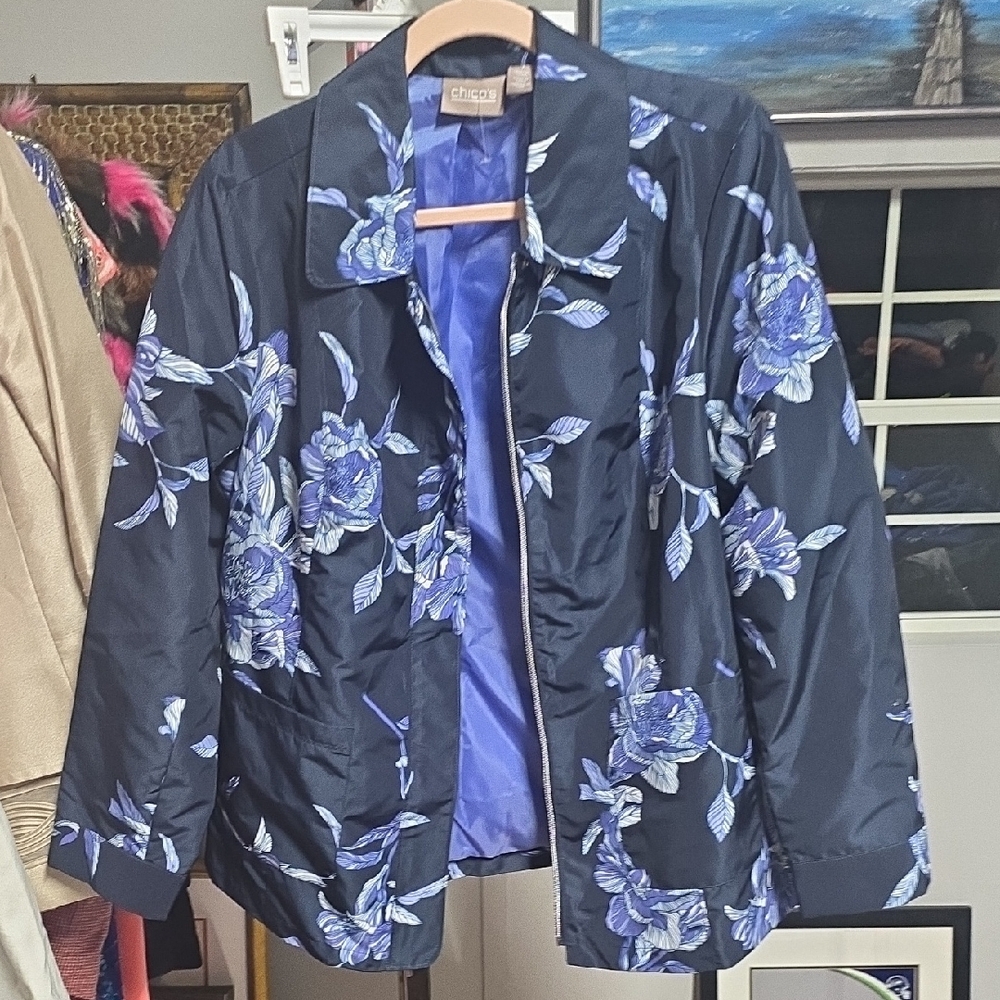 Chico's Blue Floral Blazer Elegant Structured Design